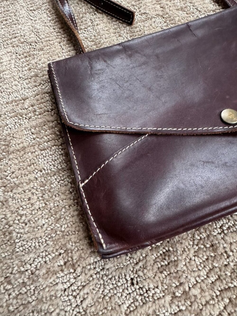 PORTLAND LEATHER GOODS Brown Envelope Convertible Crossbody Shoulder Bag - Picture 3 of 8